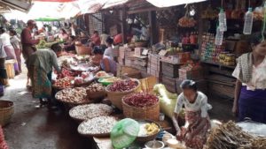 Markt in Sale (Salay)